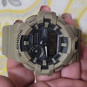 G shock